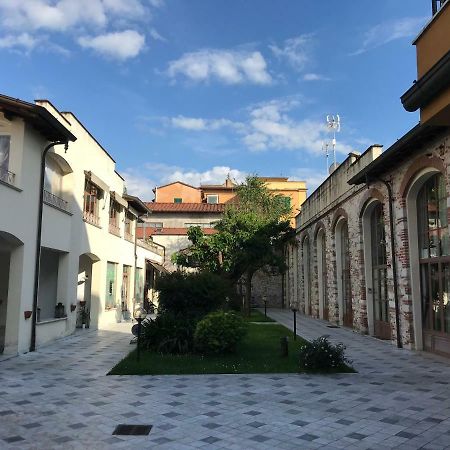 Il Vecchio Studio Pietrasanta Exteriör bild
