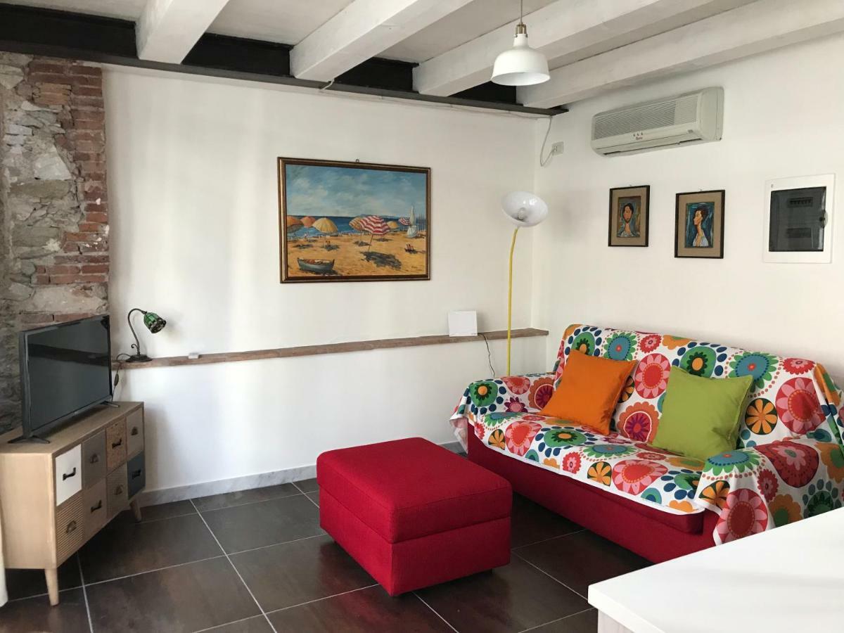 Il Vecchio Studio Pietrasanta Exteriör bild